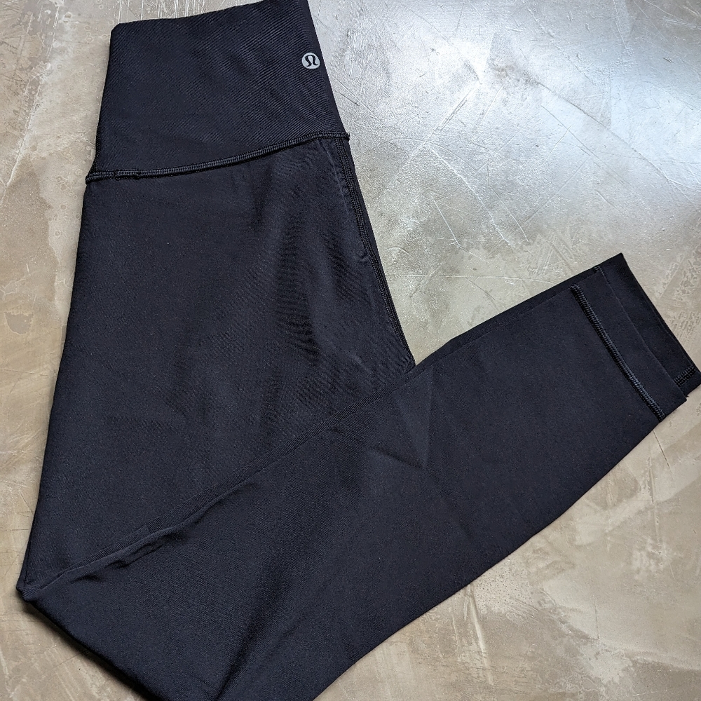 LULULEMON - Wunder Under "25 Legging - Black Size 4